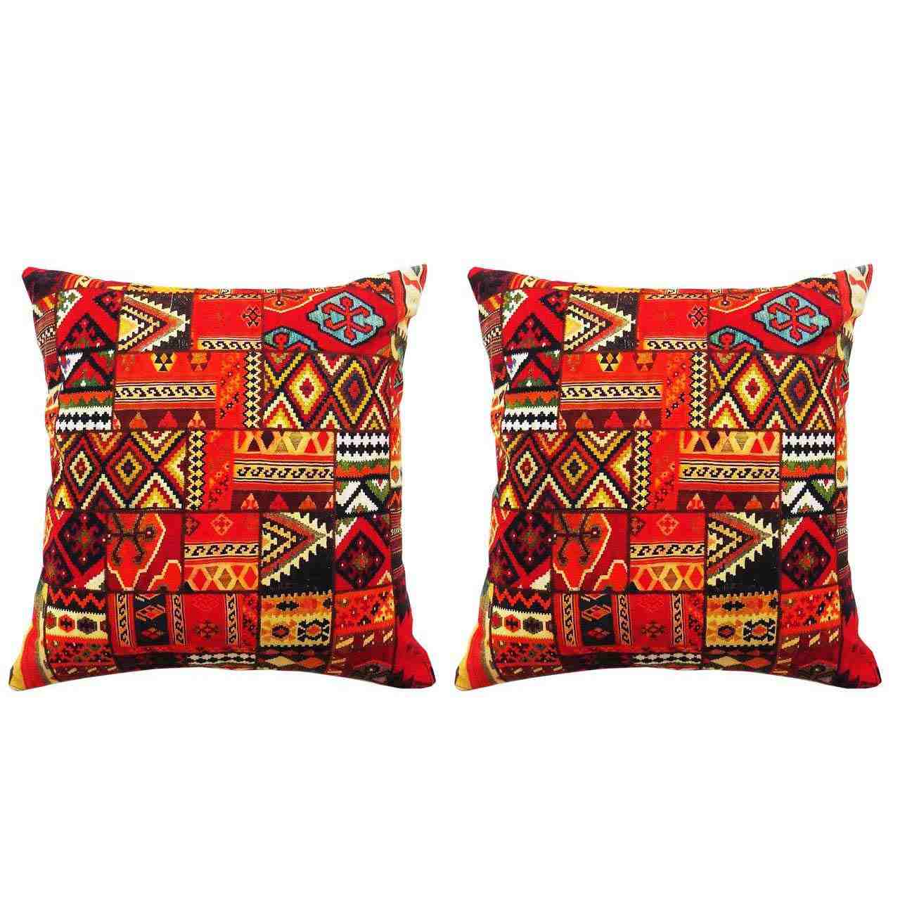 سرویس زیرپایی و کوسنهای مخمل سنتی با الهام از هنر ایرانی
