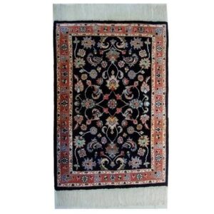 فرش دستباف کاشمر طرح افشان (گل‌دار) – پشم مشکی