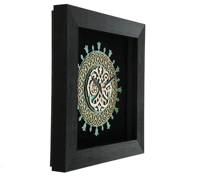 ساعت دیواری اسلامی طرح حضرت محمد (ص) با چوب منبت کاری شده