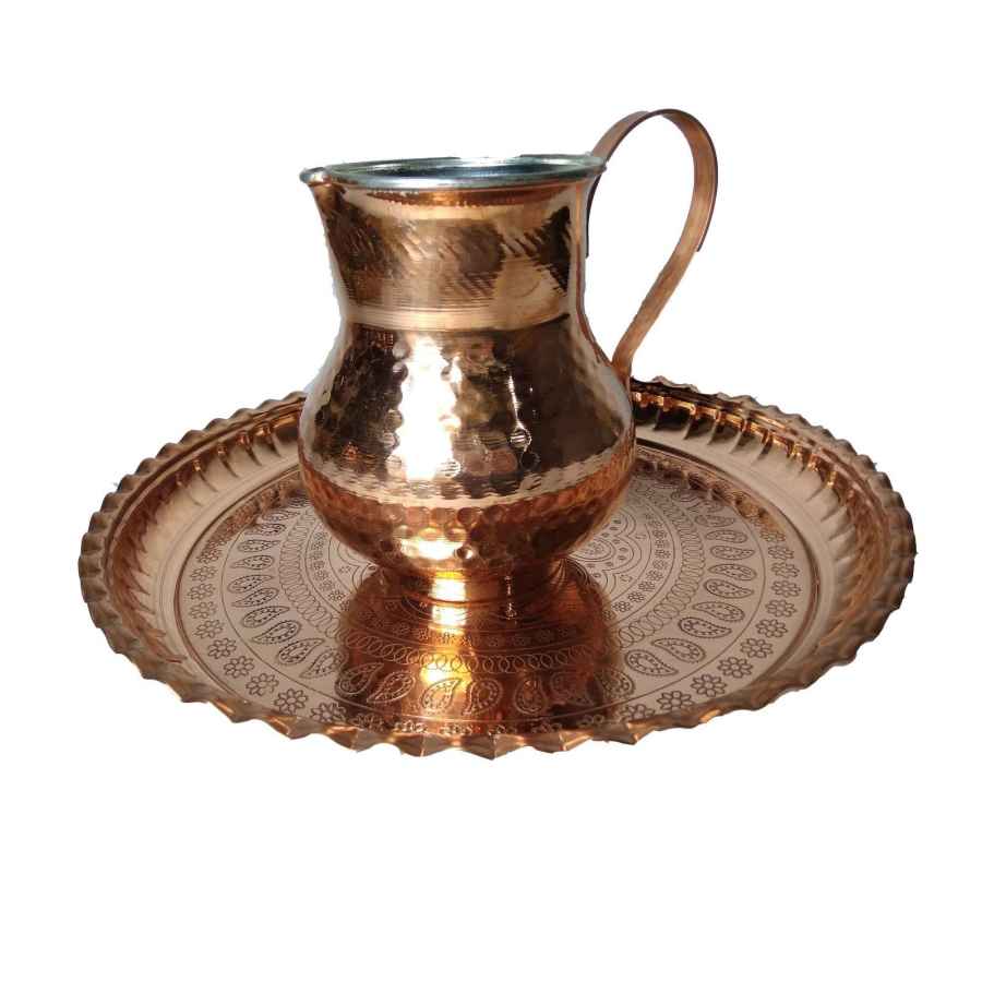 فنجان مسی ایرانی – مجموعه 8 عددی، دستساز با دسته برای نوشیدنیهای سرد – لاله چکشکاری شده