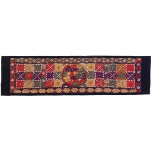 رومیزی گلدوزی شده با دست مدل سوزرا ۲۷