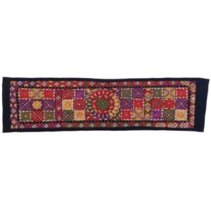 رومیزی گلدوزی شده با دست مدل خورشید