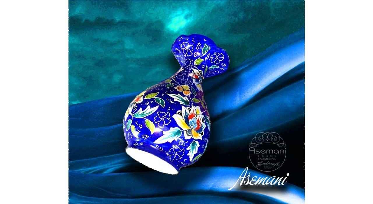 گلدان مسی تزئینی با میناکاری ایرانی نقاشیشده با دست، مدل آسمان آبی برای نمایشی تازه از تکشاخه