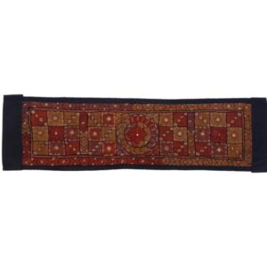 رومیزی گلدوزی شده با دست مدل سوزرا ۲۵
