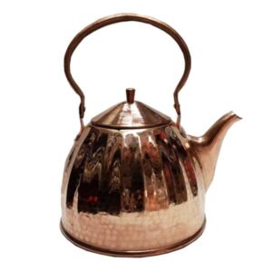 کتری مسی ایرانی بادوام مدل سنتی چکش کاری شده آینه ای