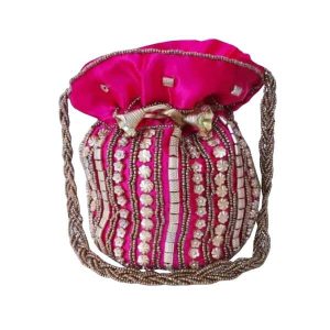 کیف دستی سطلی مهره دوزی شده به سبک سنتی مانا