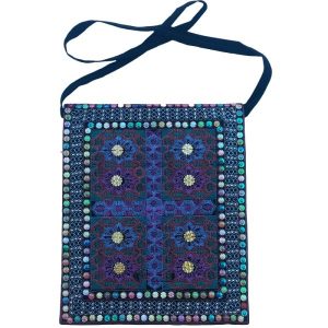 کیف رودوشی گلدوزی شده قومی بلوچی تارا ۲