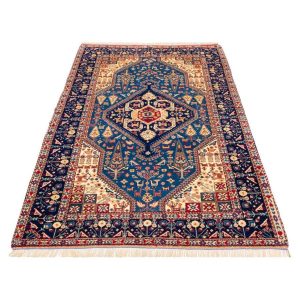 فرش دستباف بجنورد طرح ترنج کریمی – ابریشم و پشم آبی