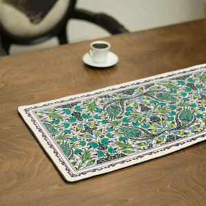 رومیزی مخمل سبز طرح ایرانی الگانس مدل دشت