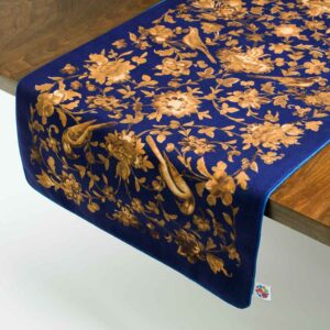 رومیزی مخمل آبی طرح ایرانی طرح حنا