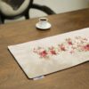 رومیزی مخمل کرم طرح پرشین الگانت بهارک