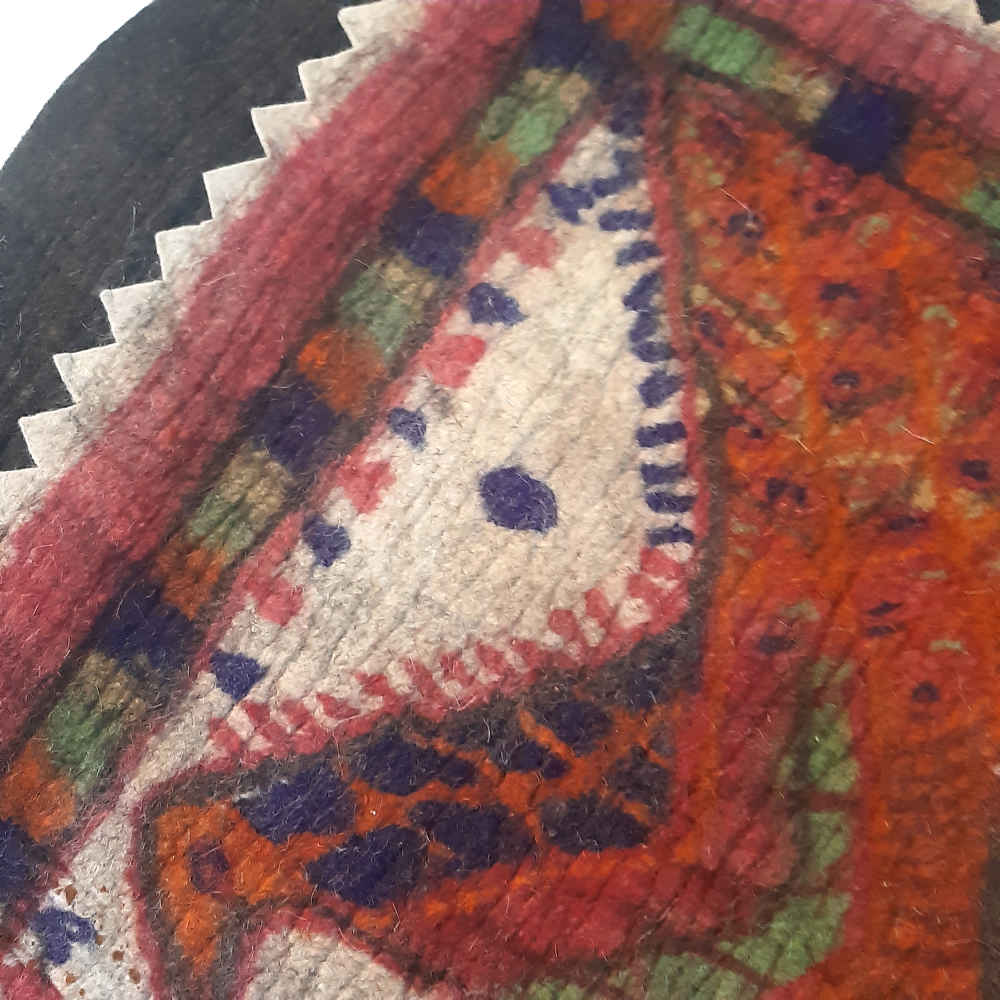 فرش نمدی پشمی ایرانی، ۱۰۰٪ طبیعی و دستباف طاووس