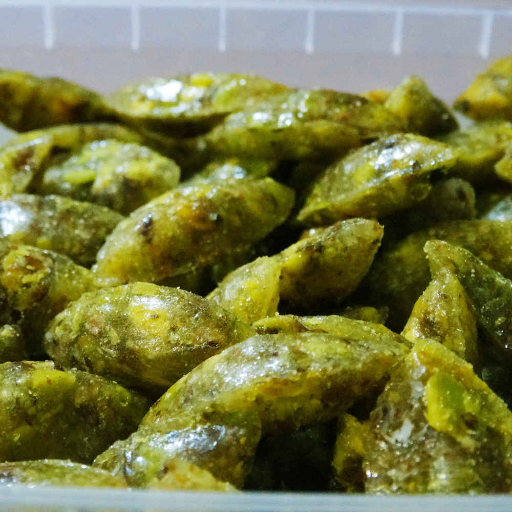 آبنبات – آبنبات مغزدار ایرانی با طعم پسته (۲ بسته)