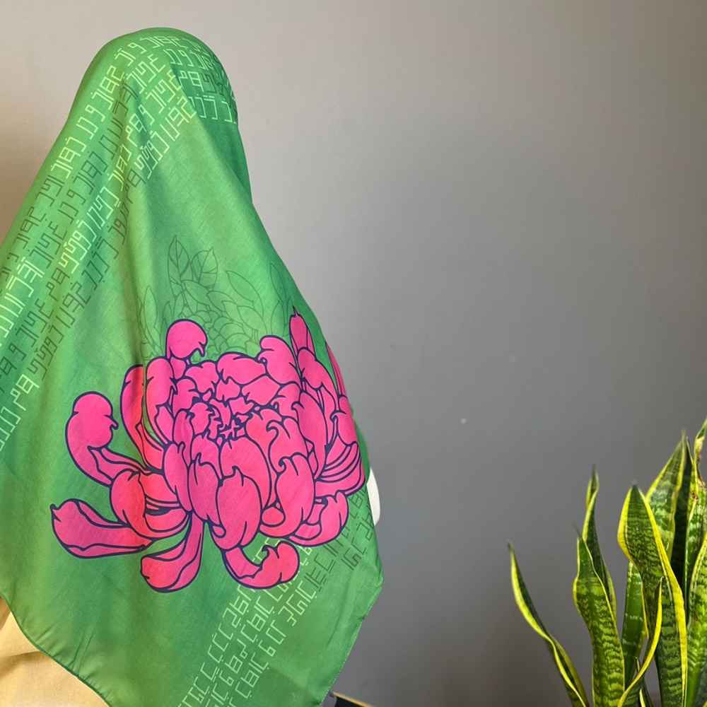 روسری طرح هنری ایرانی زنانه – طرح لوکس و پر جنب و جوش جاودان