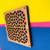 ست دو عددی زیر لیوانی چوبی هندسی – نقوش سرخی، استایل بوهو