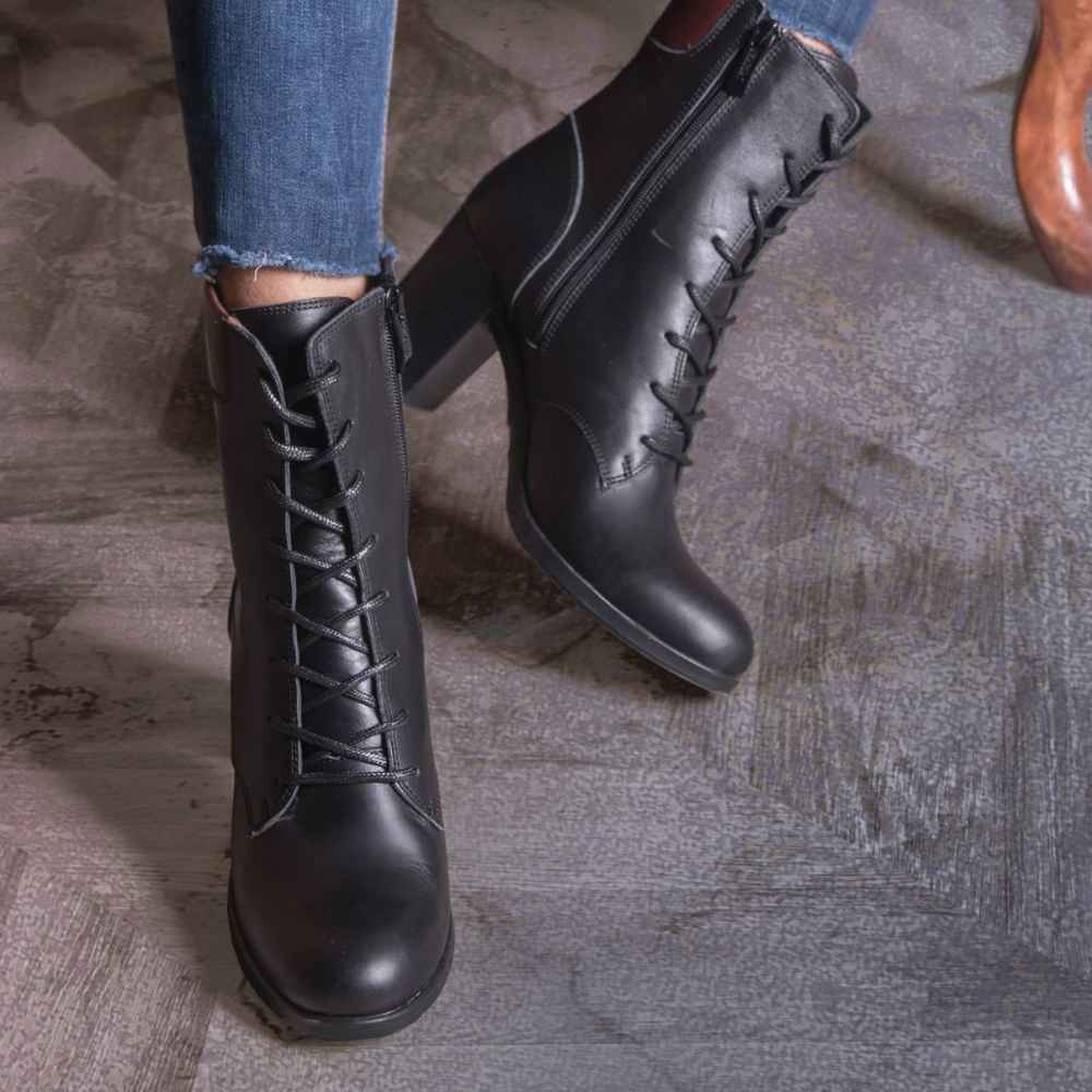 چکمههای چرمی زنانه تا مچ پا – مدل ۱۱۴