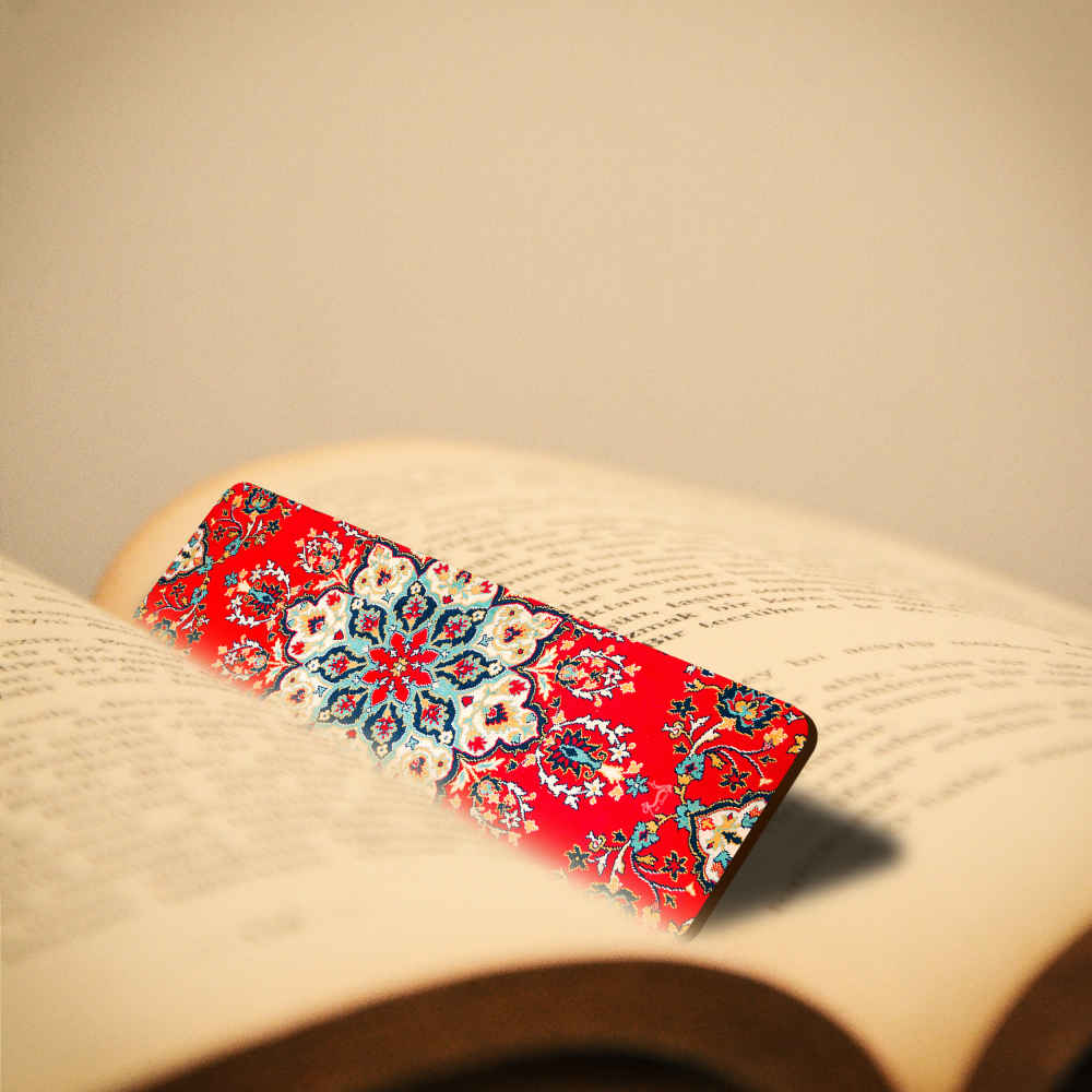 بوکمارک چوبی هنری با الهام از هنر ایرانی مدل فرش