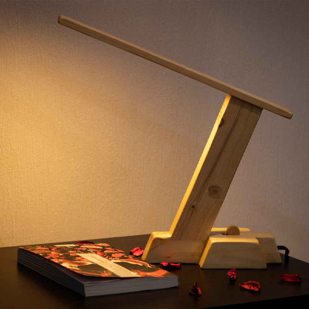 چراغ رومیزی چوبی قابل تنظیم، دستساز، P0410