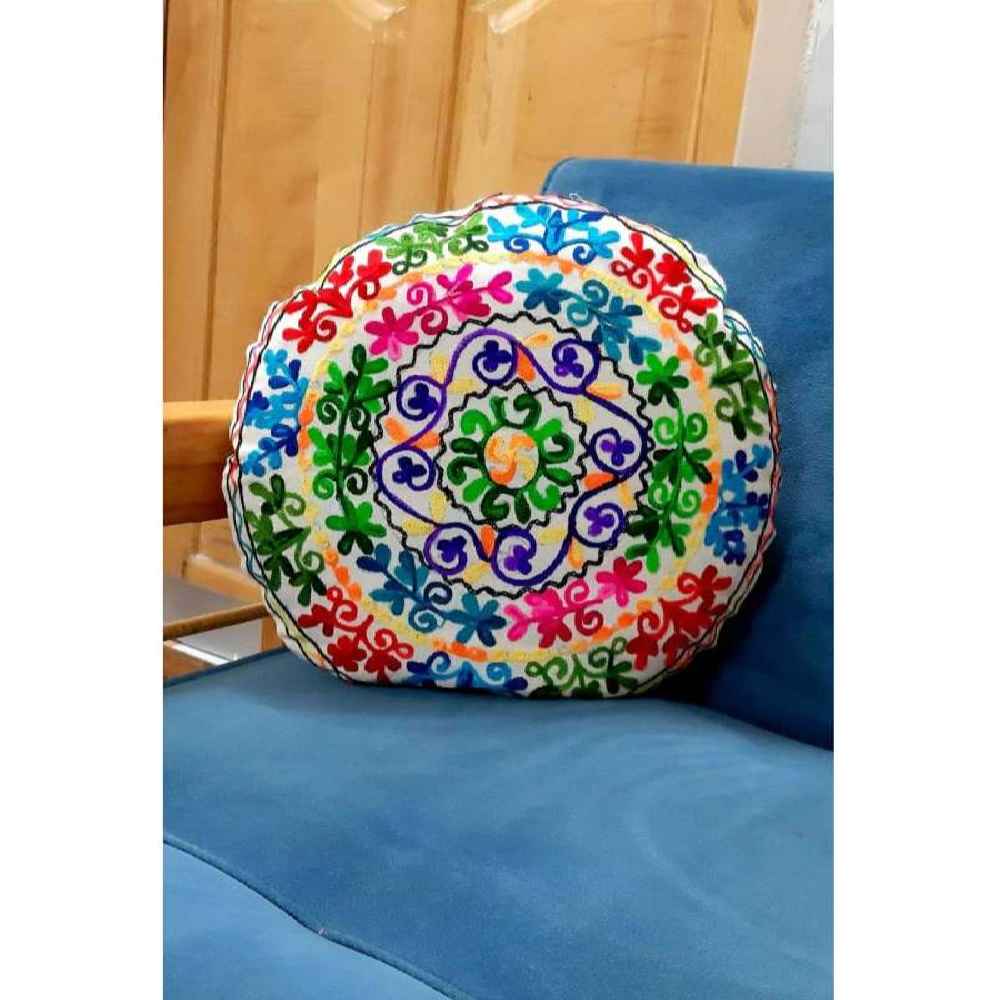 روکش کوسن گلدوزی شده – طرح گرد سوزنی رانا