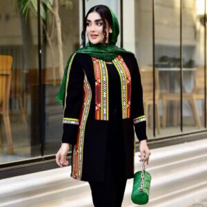 مدل مانتو و شلوار گلدوزی شده ایرانی یاس