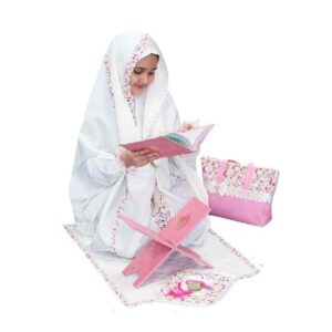 ست چادر دخترانه آستین دار مخصوص مراسم تکلیف مدل نبوت