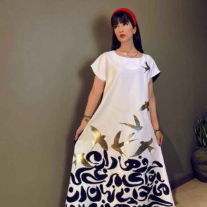 لباس زنانه آستین کوتاه شیک با طرح پرنده و خوشنویسی مدل هارف ها
