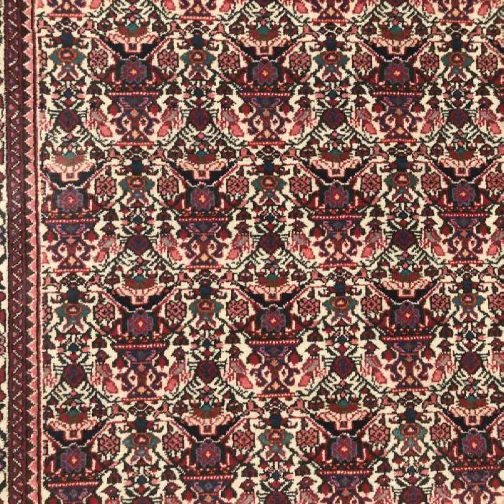 فرش دستباف آباده (طرح پارمیس) طرح هندسی – پشم قرمز