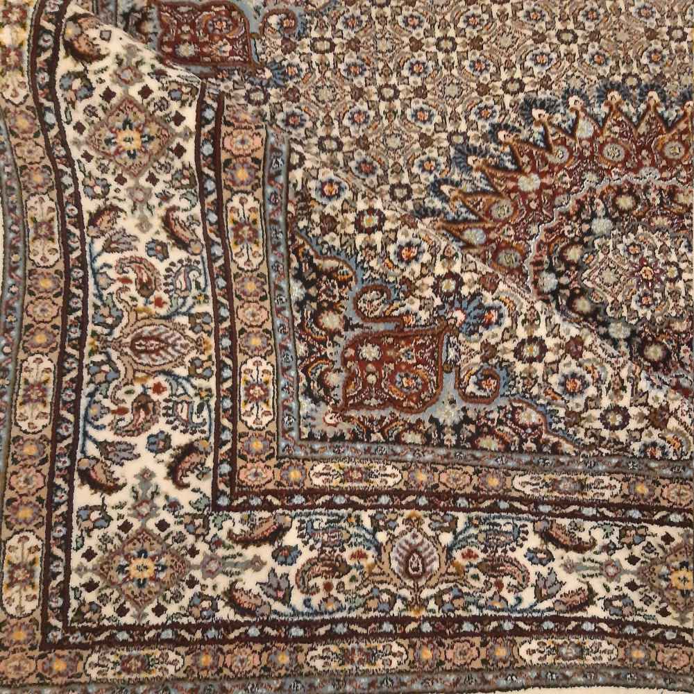 فرش دستباف بیرجند طرح ماهی (هراتی) – ابریشم و پشم کرم