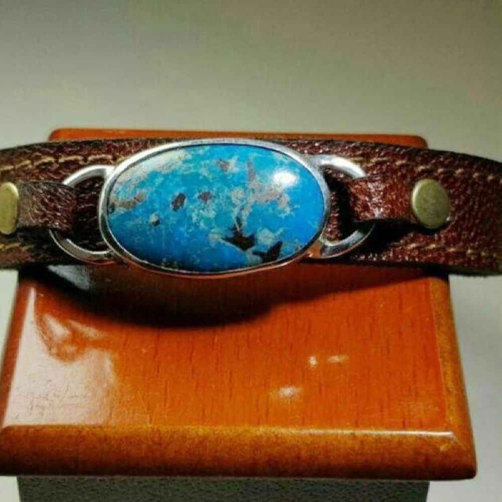 دستبند چرمی مردانه با نگین فیروزه