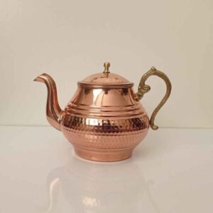 قوری مسی دست‌ساز و چکش‌کاری شده ایرانی