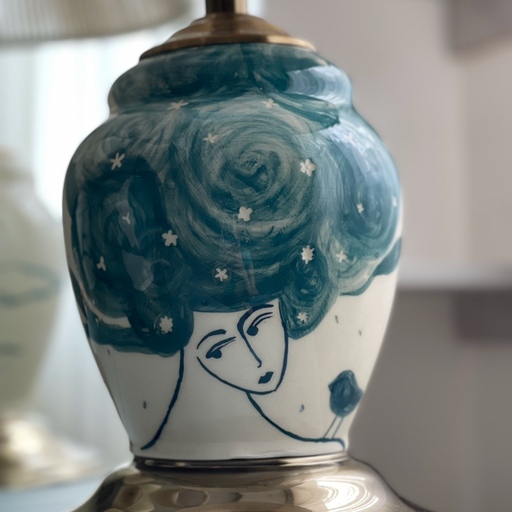 چراغ رومیزی گلدان سرامیکی دست ساز با سایه بان پارچه ای فهیم