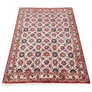 فرش دستباف ورامین (طرح فهیمه) طرح گل‌دار – پشم قرمز