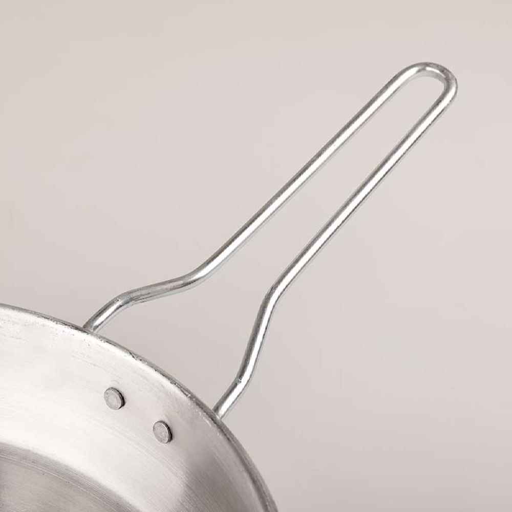 ماهیتابه کمپینگ فضای باز – طراحی سبک و سازگار با آتش کمپ
