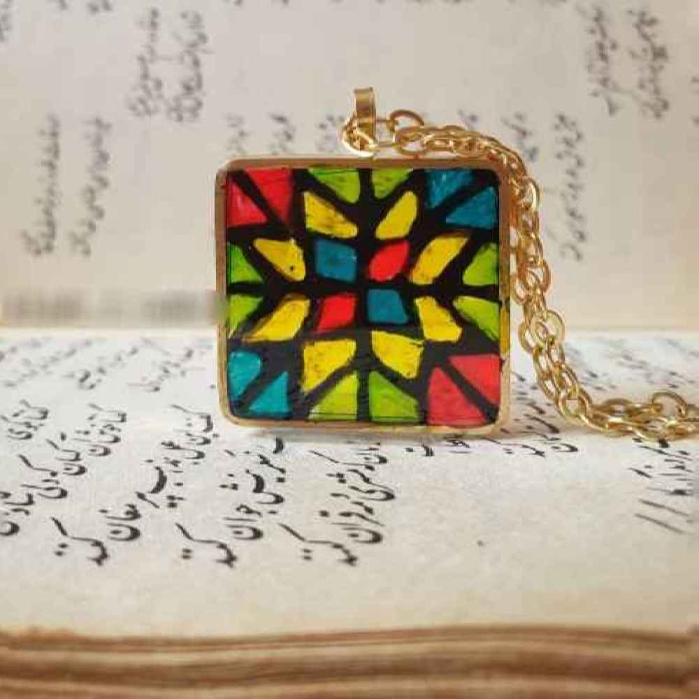 آویز گردنبند رزینی زنانه دستساز رنگارنگ