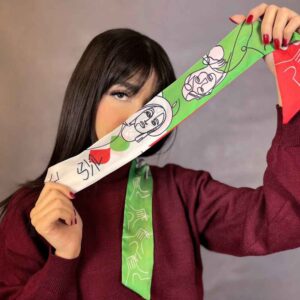 روسری گردن ایرانی زنانه، آزادی لوکس و پر جنب و جوش