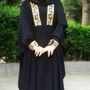 عبای سنتی برای زنان مسلمان با پارچه کرپ مشکی نرم