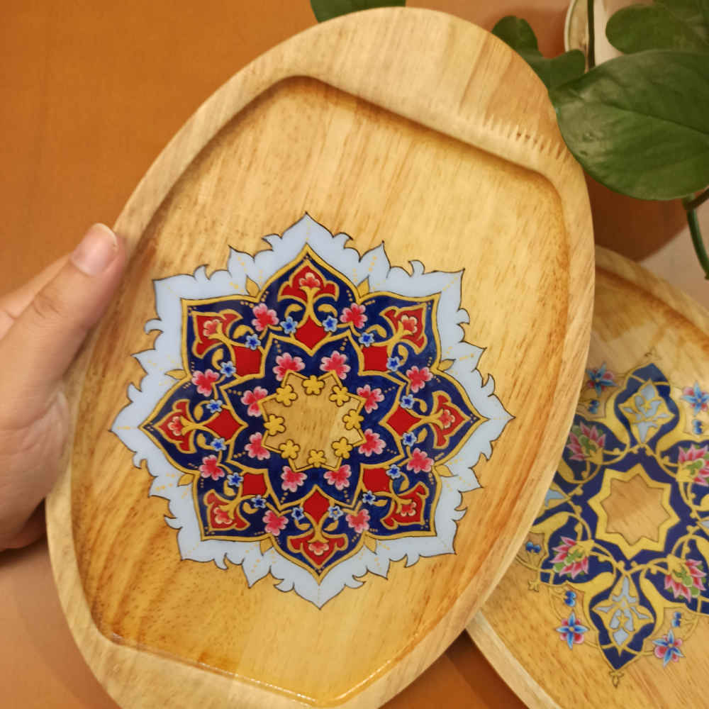 سینی چوبی هنری – نقش گلومرغِ سنتی طبیعت