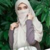 ست روسری و نیم نقاب طرح کرپ اسلامی کرم رنگ مخصوص بانوان