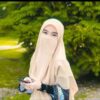 ست روسری و نیم نقاب طرح کرپ اسلامی کرم رنگ مخصوص بانوان