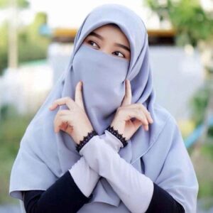 ست روسری و نقاب طرح کرپ اسلامی چهارخانه خاکستری زنانه