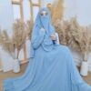 روسری مربعی آبی روشن و نیم نقاب زنانه