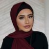 حجاب شیلا از جنس حریر زرشکی برای زنان مسلمان
