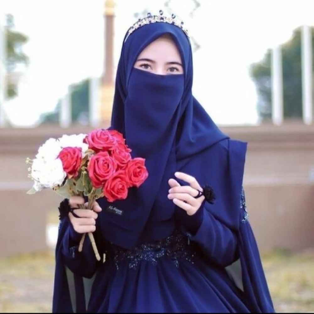 ست روسری و نقاب طرح کرپ اسلامی چهارخانه سرمه‌ای زنانه