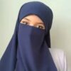 ست روسری و نقاب طرح کرپ اسلامی چهارخانه سرمه‌ای زنانه