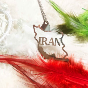 گردنبند مینیمالیستی با طرح نقشه ایران