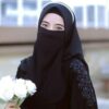 ست روسری و نیم نقاب مشکی طرح مربع زنانه
