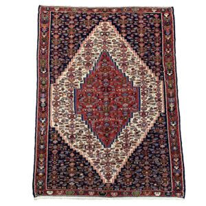 گلیم پشمی فرش دستبافت سنتی آهو