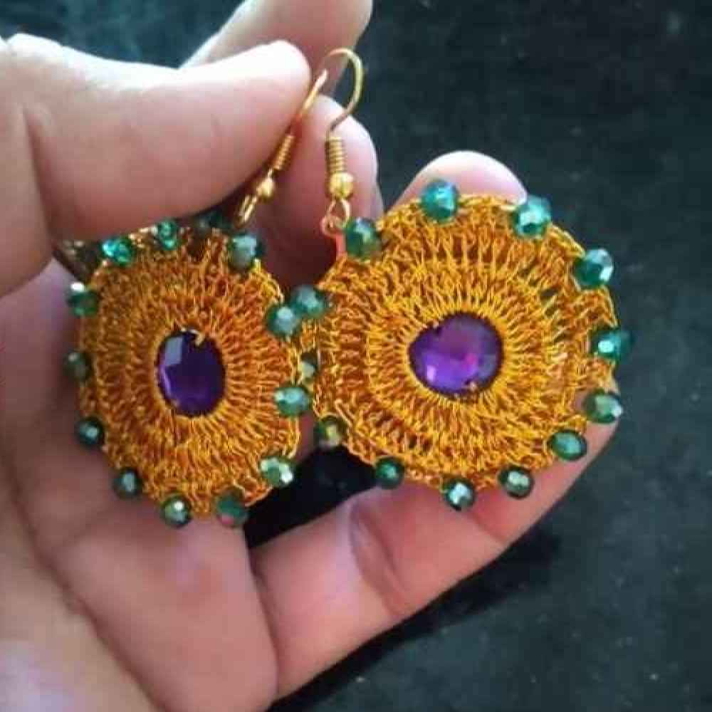 گوشواره بافتنی زنانه طرح قطره ای دست ساز گرد