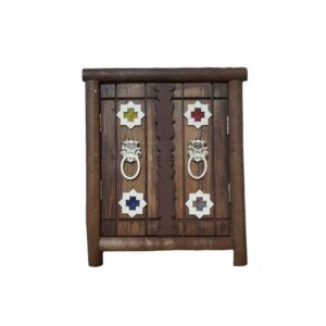 جاکلیدی دیواری چوبی دست‌ساز ایرانی با درب ورودی سنتی
