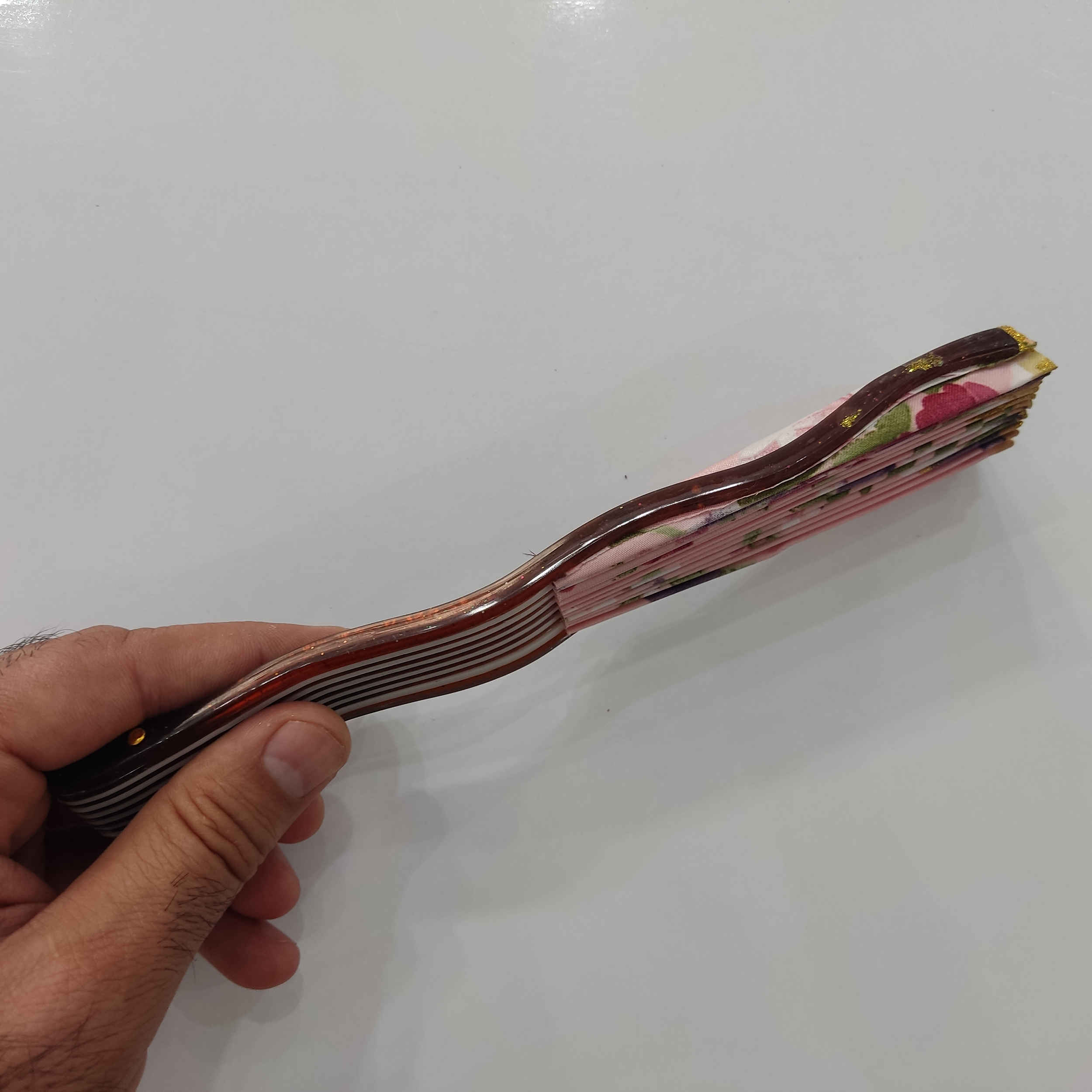پنکه دستی تاشو گلدار – مدل پارادایس